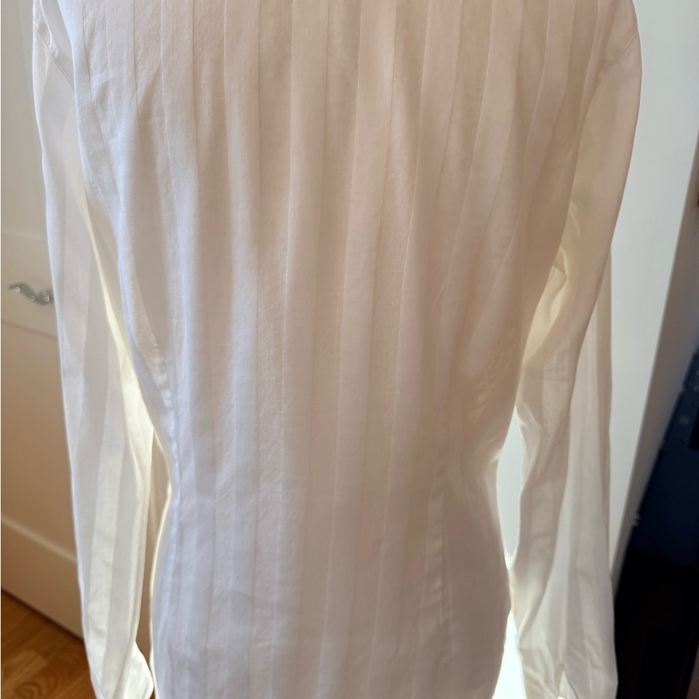 Anne Fontaine White Fitted Button-Down Shirt - Picture 8 of 13